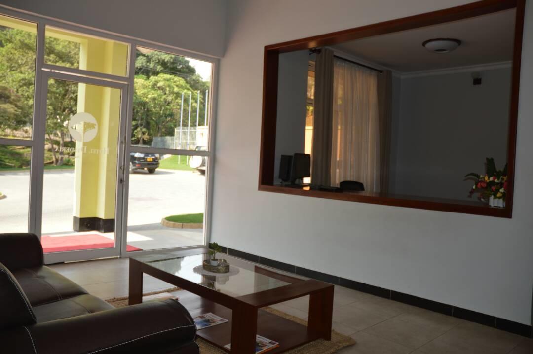Hotel Desderia Mbeya Exterior foto